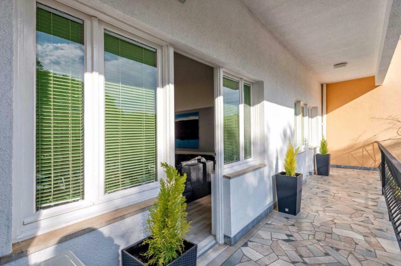 Apartment Maja Спліт Екстер'єр фото